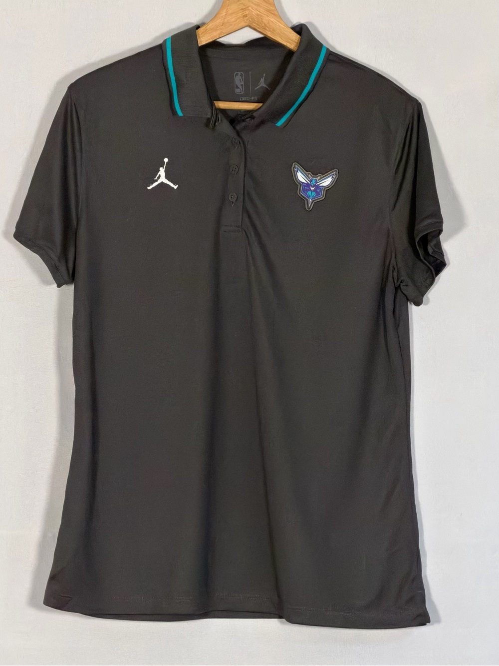Jordan Charlotte Hornets Polo Women L Black NBA Dri-FIT Jumpman Nike